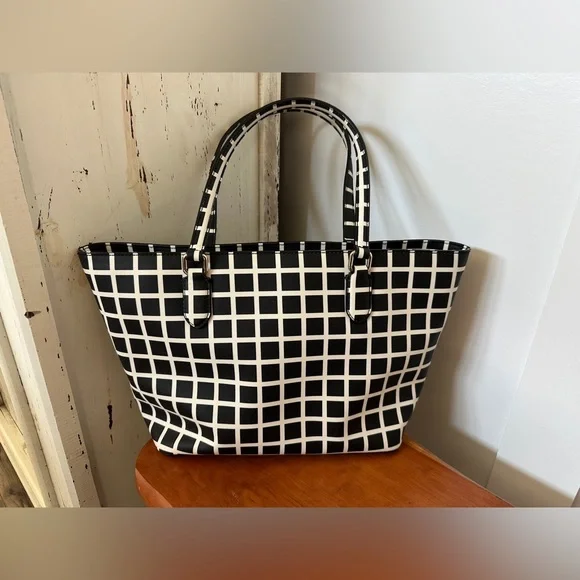 Kate Spade Checkered Pattern Tote in Black and White - Picture 2 of 9